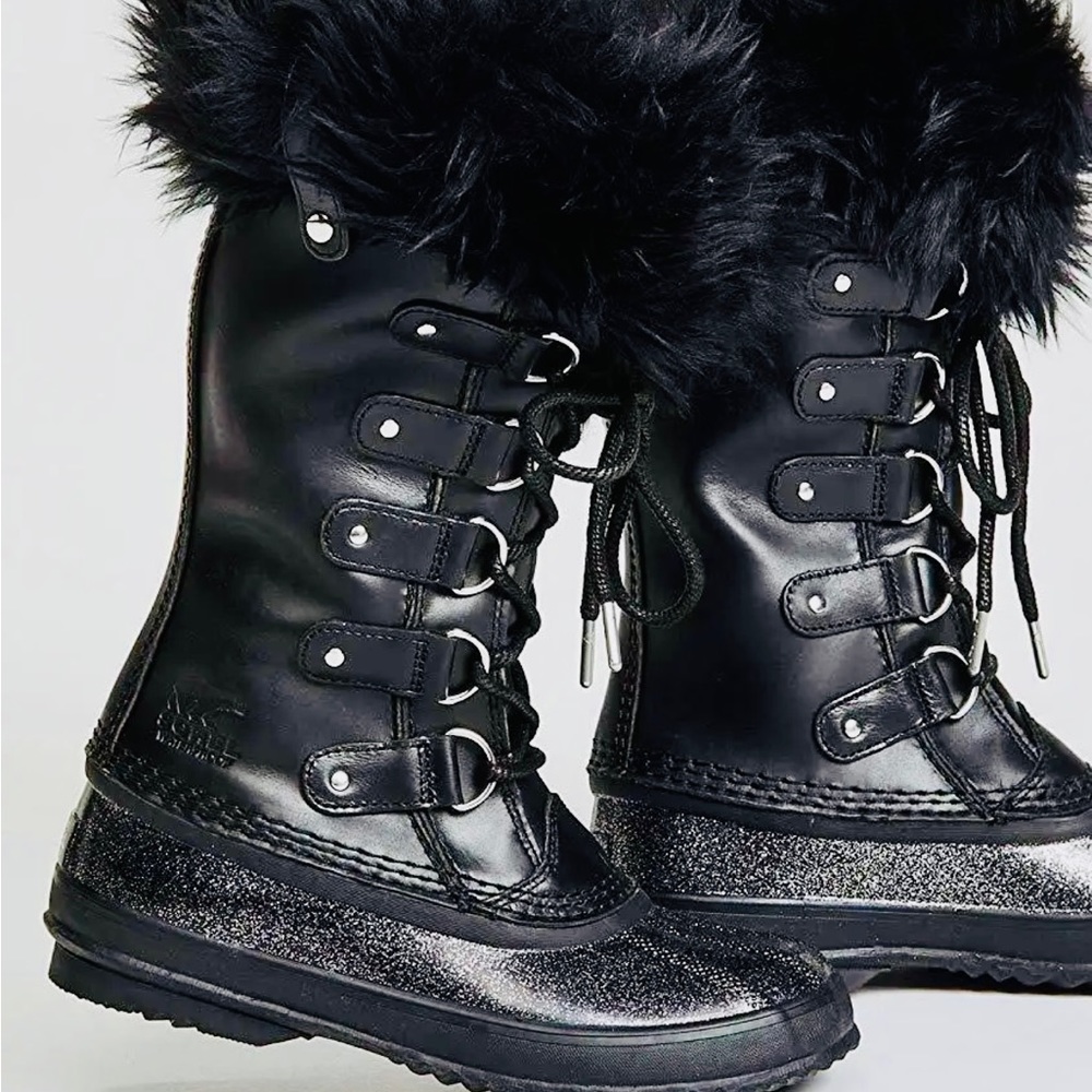 $300 Sorel Women's Joan Of Arctic Lux Waterproof Winter Boots. Black. NWB.